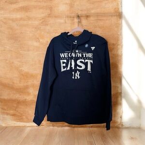 Fanatics Dark Blue Men's Hoodie with White Graphic